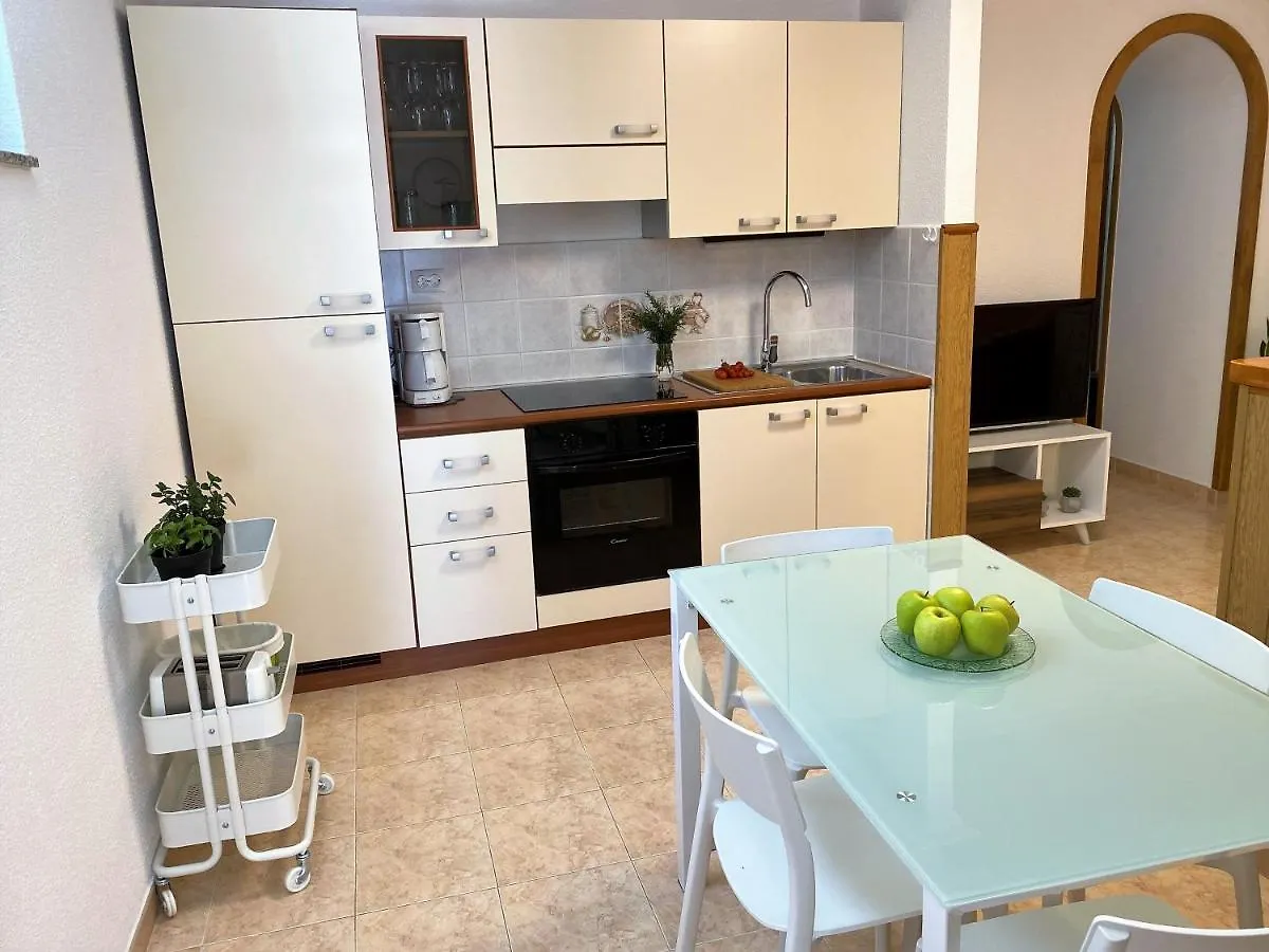 Guest House Deskovic Mošćenička Draga