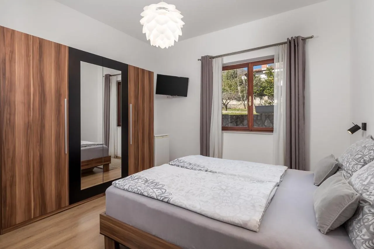 Guest House Deskovic Mošćenička Draga