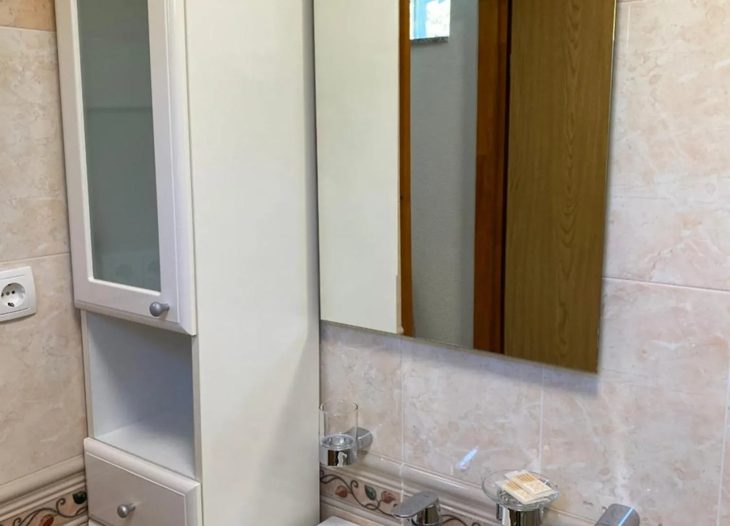 Guest House Deskovic Mošćenička Draga 3*,  克罗地亚